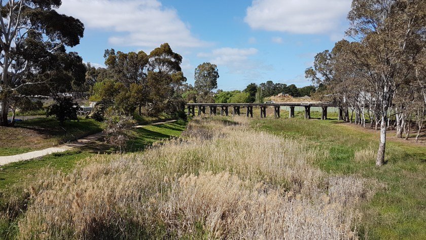 Castlemaine to Maldon Trail - following the railway line along Campbells Creek